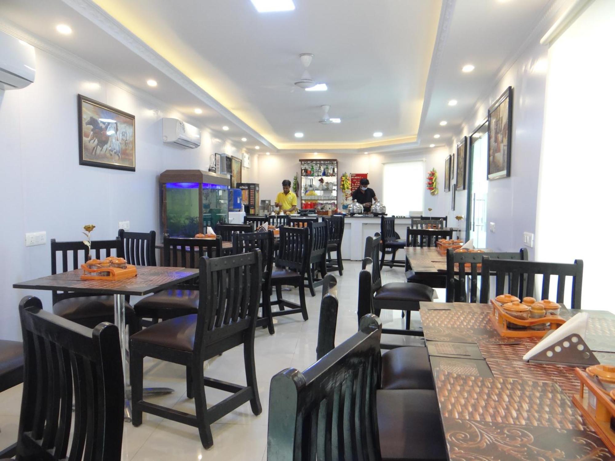 Hotel Angel Residency Greater Noida Zewnętrze zdjęcie