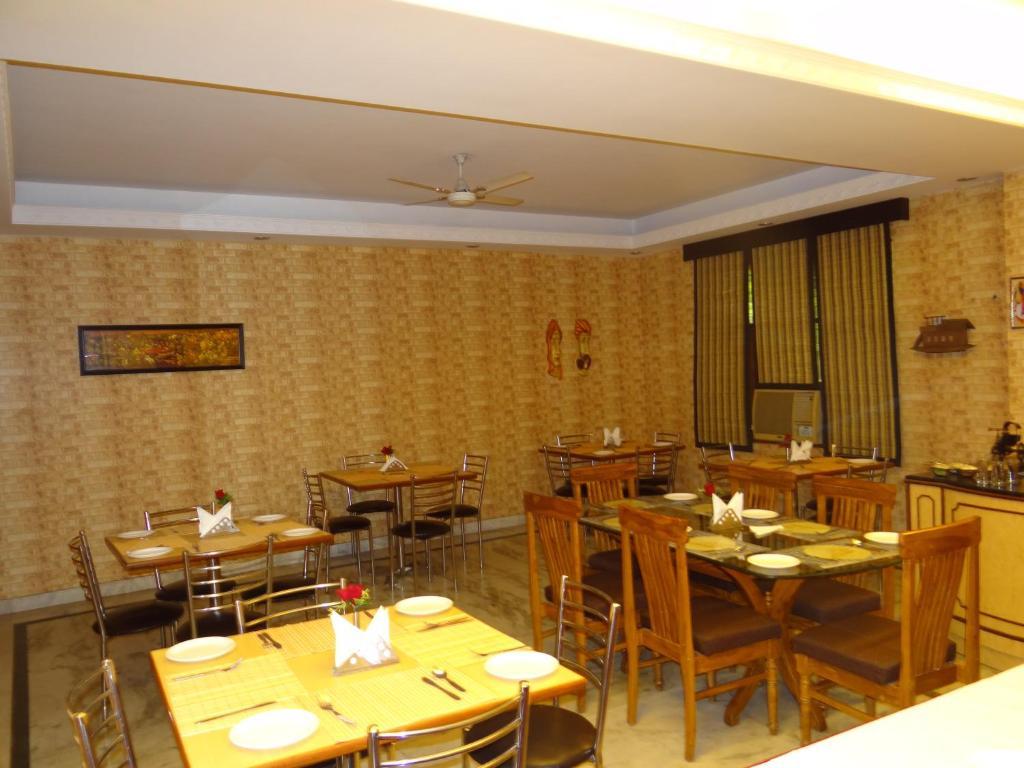 Hotel Angel Residency Greater Noida Zewnętrze zdjęcie