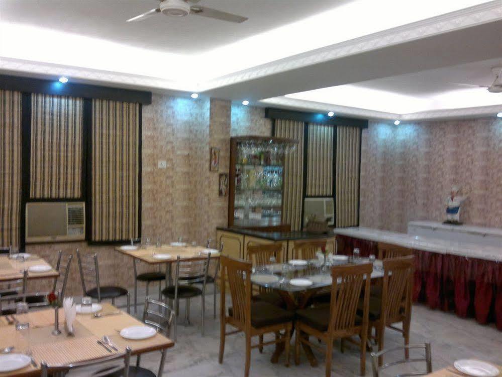Hotel Angel Residency Greater Noida Zewnętrze zdjęcie
